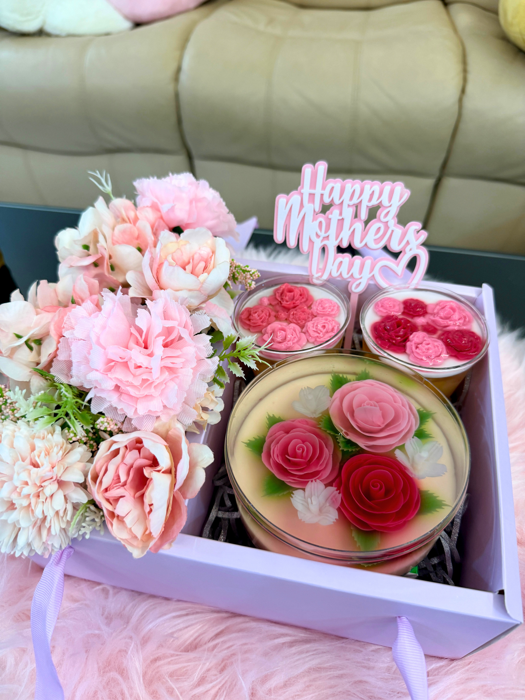 Petite Bloom — Love cake